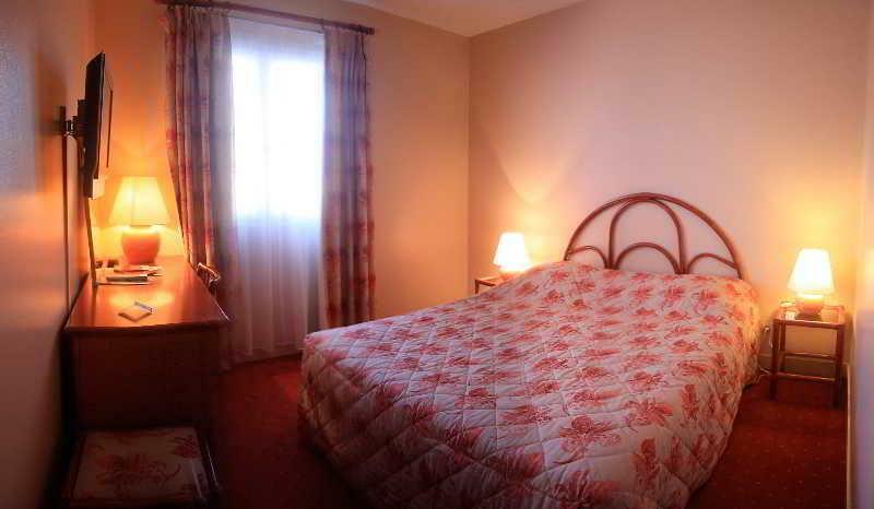 Hotel De L'Orme, Akena Эврё Экстерьер фото